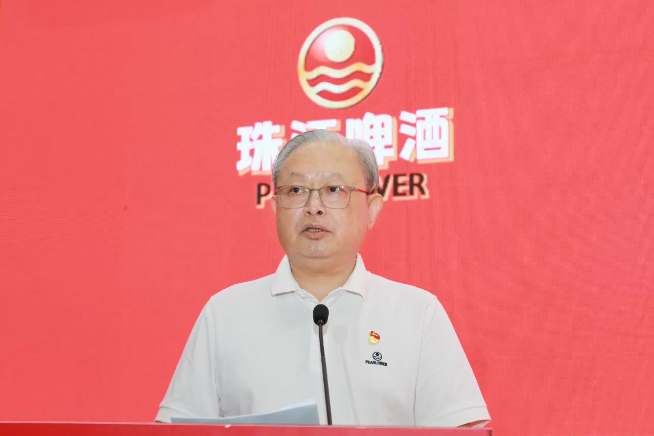 争夺线下：珠江啤酒掌门人批量造节  百威全球CEO拉拢餐饮